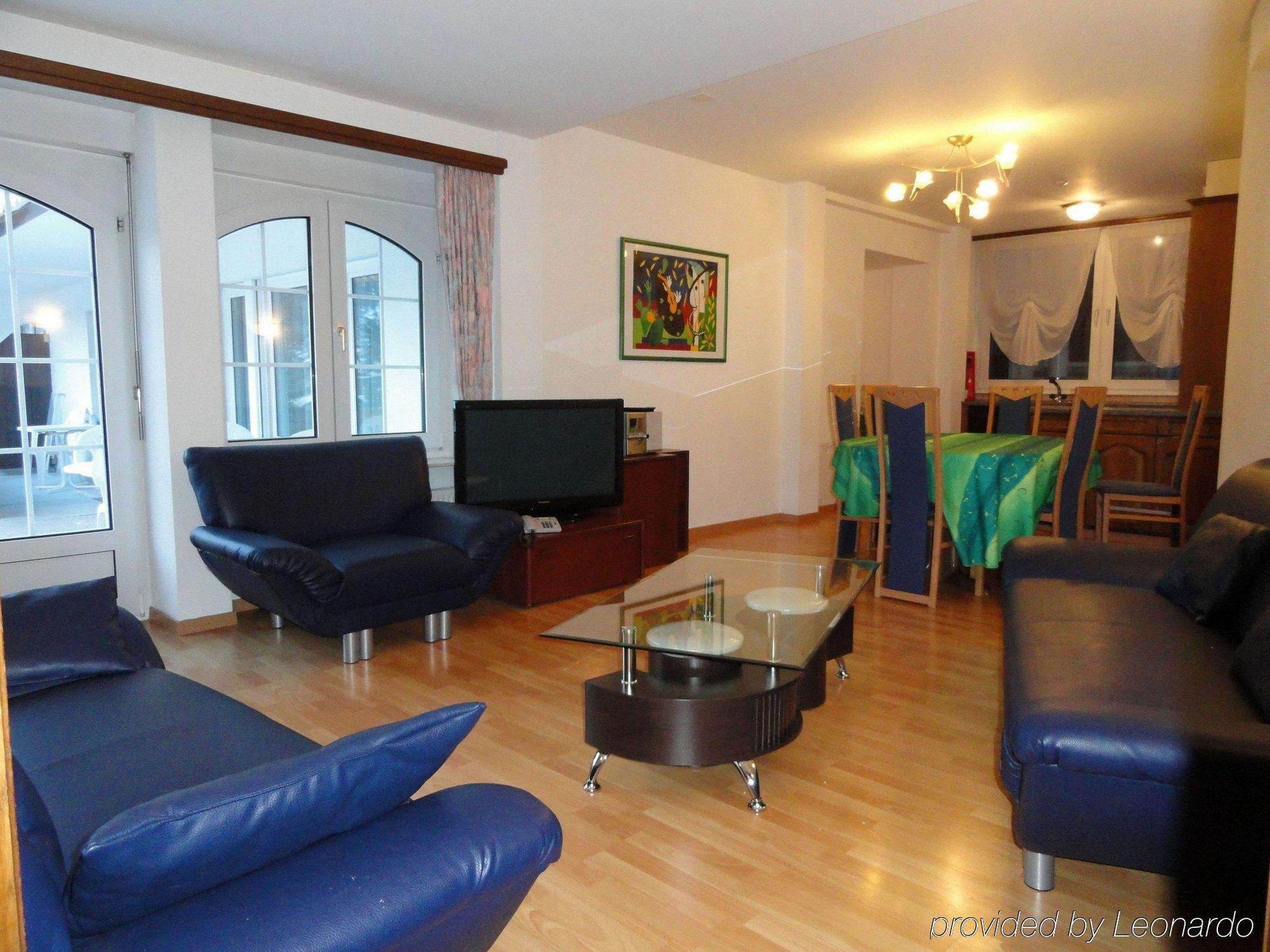 زيرمات Artist Apartments & Hotel Garni الغرفة الصورة