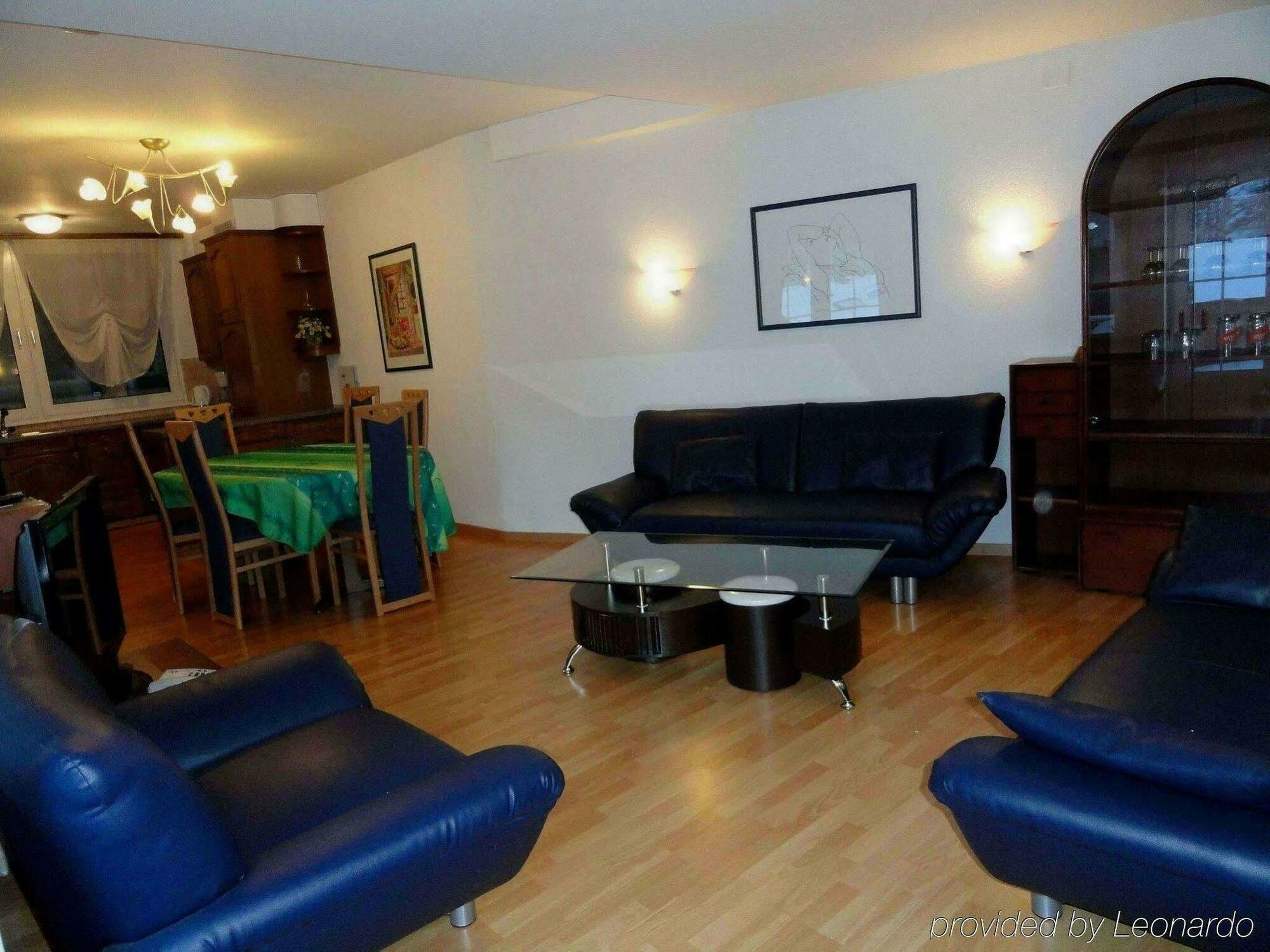 زيرمات Artist Apartments & Hotel Garni المطعم الصورة